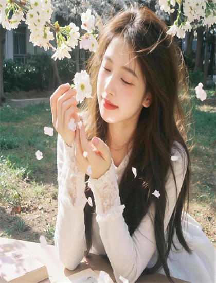 欧美va天堂在线电影_漂亮妈妈BD高清在线播放_治男人出轨最狠的办法